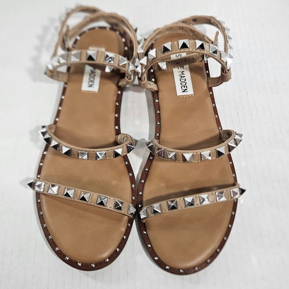 Steve Madden Beige Travel Pyramid‎ Studded Strappy Flat Sandal Size 6.5 - Picture 11 of 11